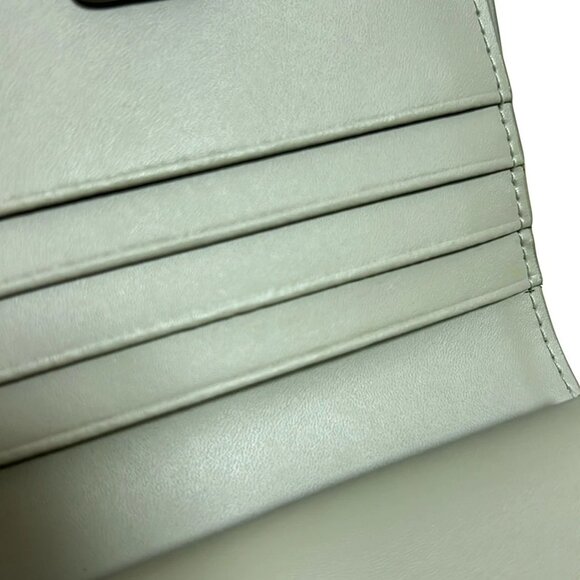 FURLA Primula - Gray Beige Leather Bifold Wallet - Picture 5 of 7